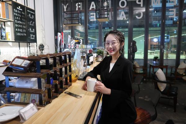 于小琬写真曝光 造型随意简单自在