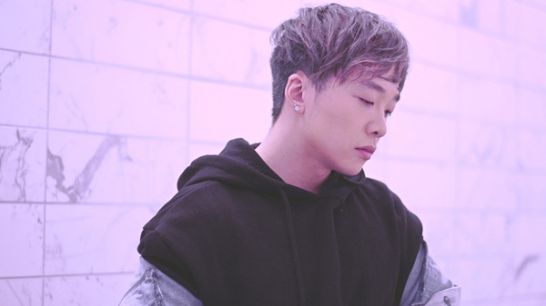 符龙飞新曲《Far Away》联手KIEN 跨国合唱强强合作