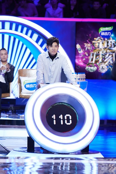 《奇迹时刻》圆满收官 高晓攀化身勇士挑战高危魔术