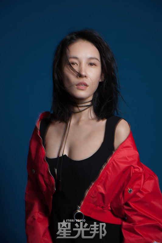 张蓝心要晒最软的光要乘最狂的风