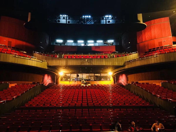 邵白戏剧工作室带来不一样的七月与安生 经典昆曲改编话剧 《怜香伴》今晚上海等你来看!