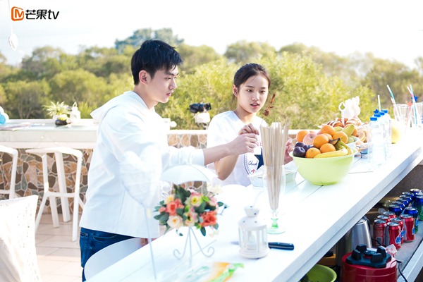 芒果TV《真心大冒险》被赞“清流” 汪亘自带神秘气息成全场最佳