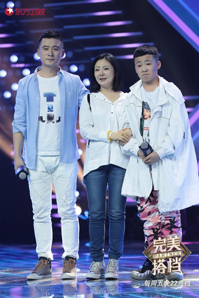 东方卫视《完美搭档》精彩继续 师徒上演高空绝技，恩爱夫妻偏要唱《凉凉》？