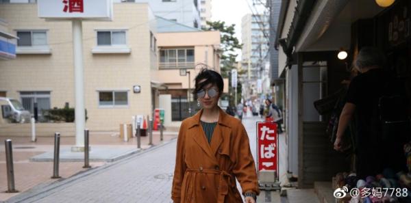 孙莉晒黄磊视角照片 这大概就是嫁给爱情的模样