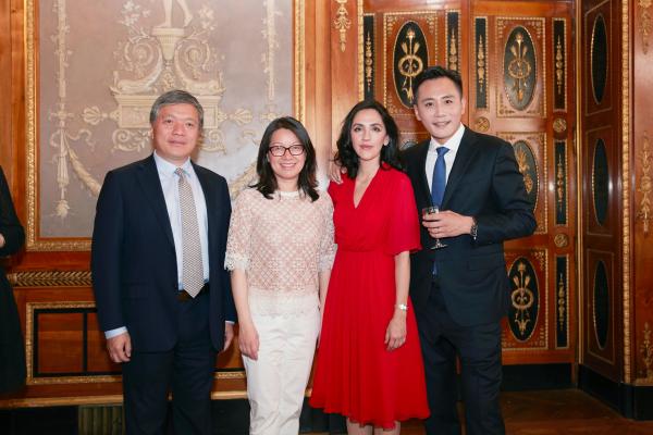 刘烨获法国尼斯“荣誉市民”出席授予仪式