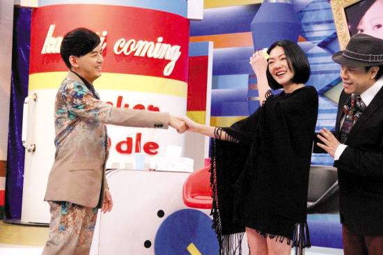 孟耿如是谁 黄子佼下跪求婚孟耿如画面曝光超感人