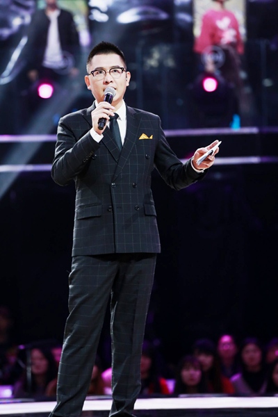 久违荧屏的“综艺小可爱”回来了 彭宇首次主持季播音乐节目 邀请观众一起《嗨，唱起来！》