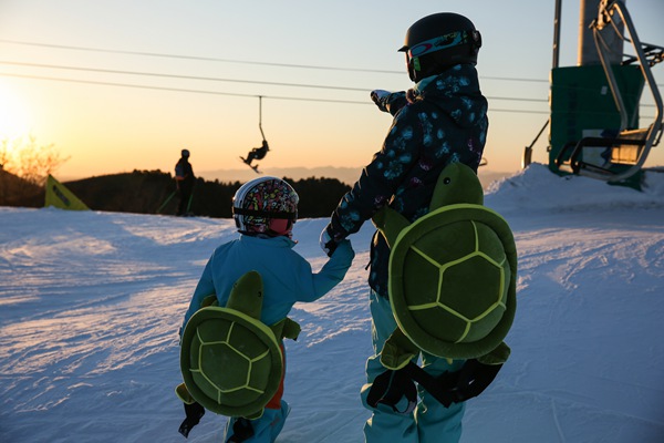 邓莎大麟子母子“私奔” 外婆面临隔代“叛逆”
