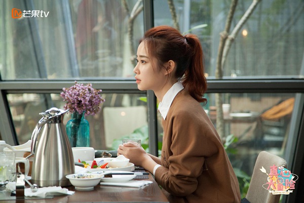 《真心大冒险》“小沈月”主动出击 应采儿自曝一个人生孩子