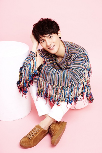 电影《激情飞车》近日上线 马维希变身赛车手玩命狂飙