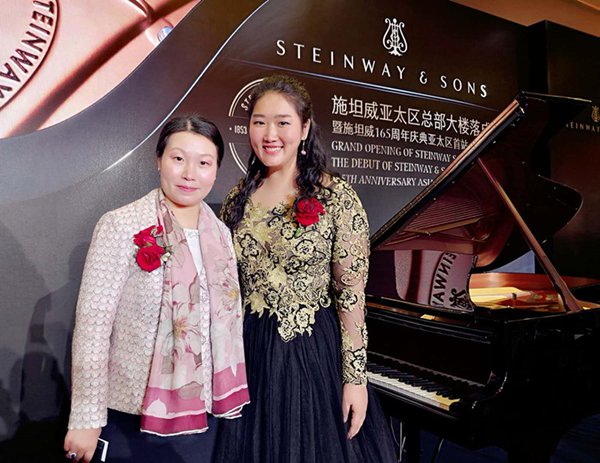 钢琴家田佳鑫与郎朗共同亮相施坦威165周年庆典 首站重庆蓄势待发