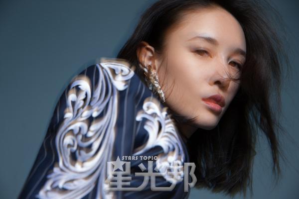 张蓝心要晒最软的光要乘最狂的风