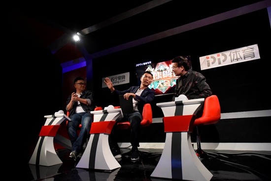 “民间解说”登大雅之堂 首期《足球解说大会》惊艳开场