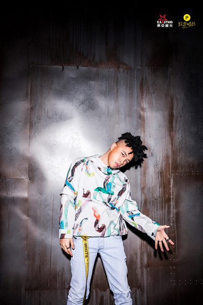 南征北战NZBZ新专同名单曲《大胆爱》上线 点燃梦想的力量