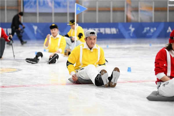 滑雪“秒杀”鹿晗接力反超吴秀波 郑恺你再这么厉害我就要给你开站了！