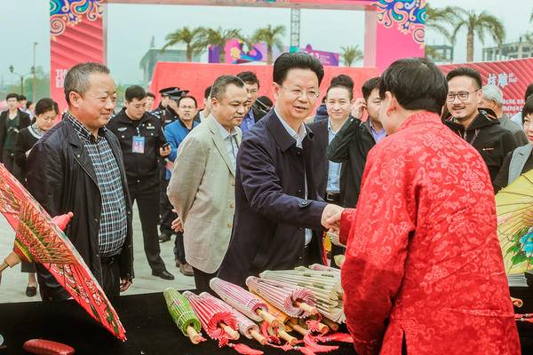 传承天府文化 唱享四川味道 天府好耍音乐节首站惊艳亮相