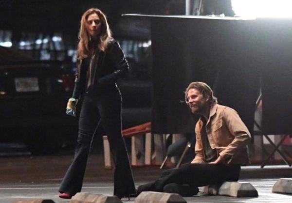 《一个明星的诞生》延迟至10月5日上映 布莱德利·库伯扶持Lady Gaga成大明星