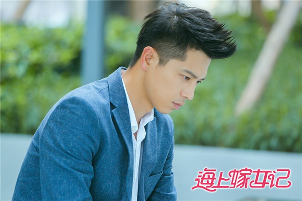 《海上嫁女记》蔡少芬穿搭时尚爆表 打造熟女衣着风格模范