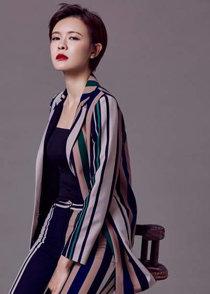 《嗨，唱起来！》本周五开唱 袁惟仁分享情感故事 沈南调侃李艾是“音痴”