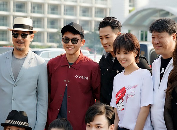 种丹妮《也平凡》盛大开机 新剧热映好评不断