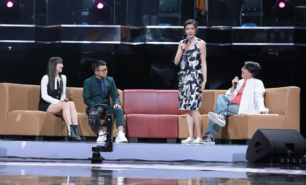 《嗨，唱起来！》本周五开唱 袁惟仁分享情感故事 沈南调侃李艾是“音痴”