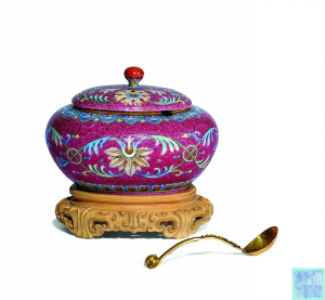 「」市场回落 精品依然能够创造天价