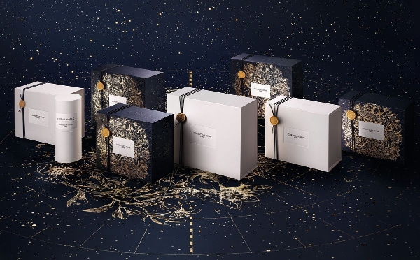 迪奥香氛世家 2022「闪耀星辰圣诞系列」华丽登场！迷你蜡烛、精巧香氛等典藏礼盒为圣诞带来美好祝福！