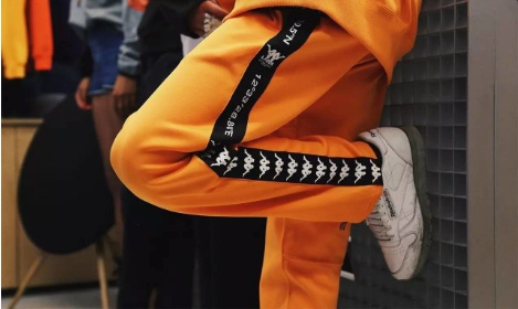 Kappa串标风靡巴黎时装周，BANDA系列即将上市