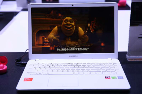 裸眼3D激荡开场给你带来极致视觉体验