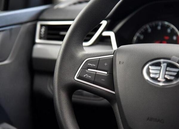 天津一汽骏派A50新车实拍图 3月上市预售6万起