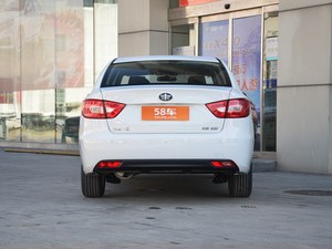 奔腾B30 新价格 直降1.50万元 现车充足