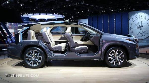 约合人民币30.5万元起步 七座版雷克萨斯RX售价公布