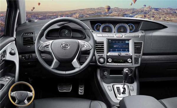 四排座MPV 韩国双龙2018款路帝实车发布