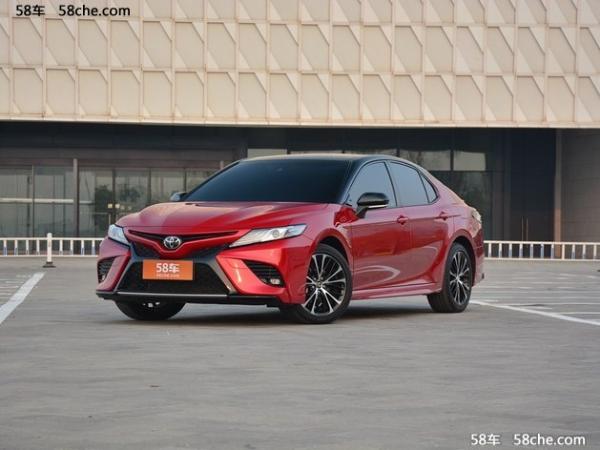 购凯美瑞目前售价17.98万元起 平价销售