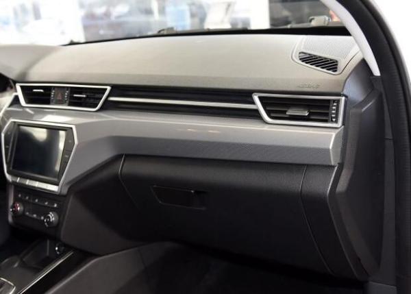 天津一汽骏派A50新车实拍图 3月上市预售6万起