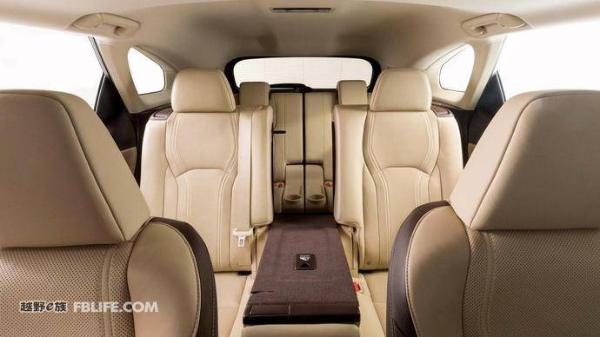 约合人民币30.5万元起步 七座版雷克萨斯RX售价公布