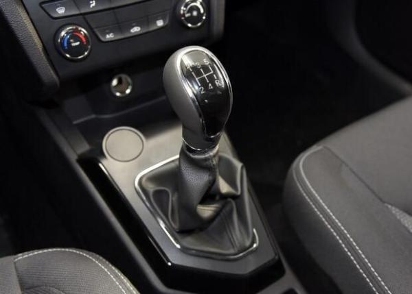 天津一汽骏派A50新车实拍图 3月上市预售6万起