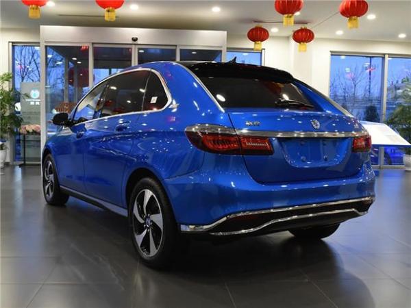 续航451km 曝腾势500到店实拍图或3月上市 预售29.98万起