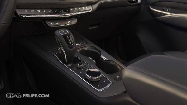 进军紧凑型市场 全新凯迪拉克XT4正式发布