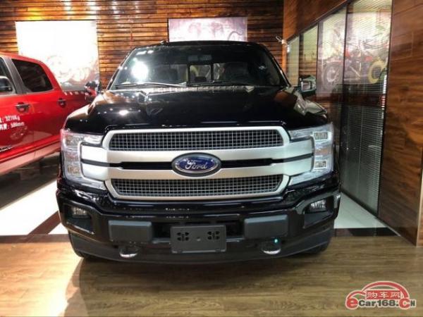 2018款福特猛禽F150内饰奢华大尺寸全景天窗福特F150报价优惠