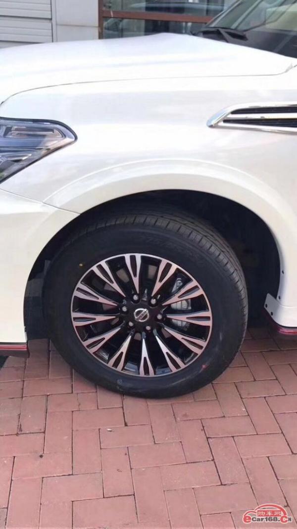 18款日产途乐SUV价格配置油耗参数日产途乐全地形越野多少钱