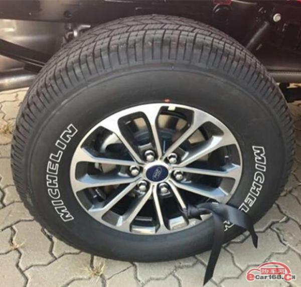 18款福特F150猛禽XLT皮卡拖曳能力极强福特猛禽F150优点解析