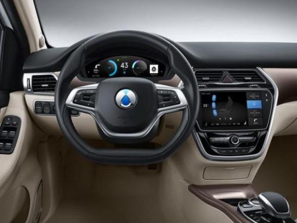 最大续航达500公里 腾势500将于3月26日上市