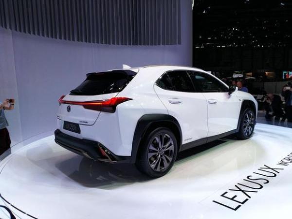 即将上市 豪华紧凑型SUV雷克萨斯UX发布或售25万起