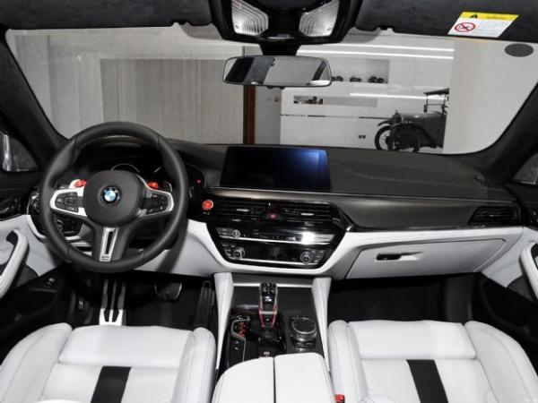 史上最强M5 第六代2018款宝马M5将于3月22日上市