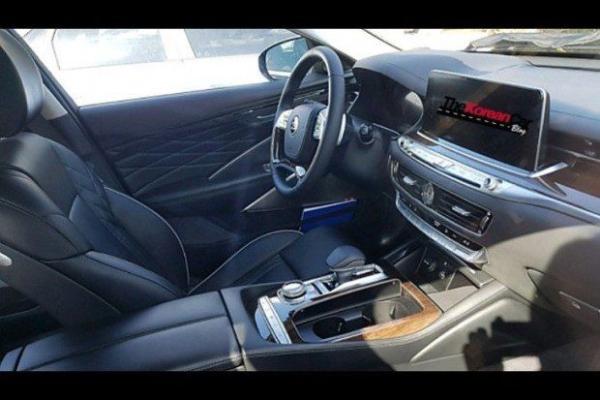 旗舰轿车 全新起亚K9最新预告图发布4月亮相