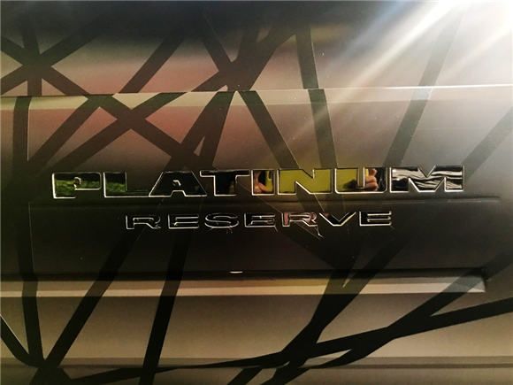 粗犷狂野 日产Titan官方套件版车型发布