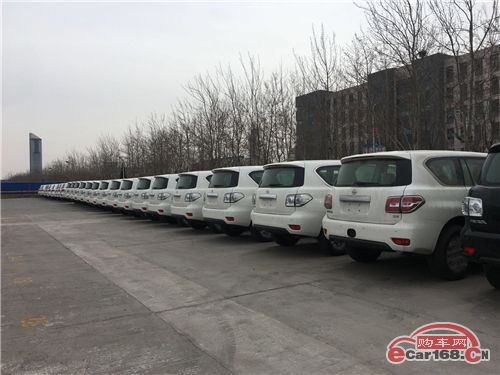 2018款日产途乐现车新方案实例图解途乐中东版七座越野价格