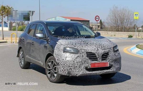 细节有所优化 小改款雷诺科雷嘉路试谍照曝光
