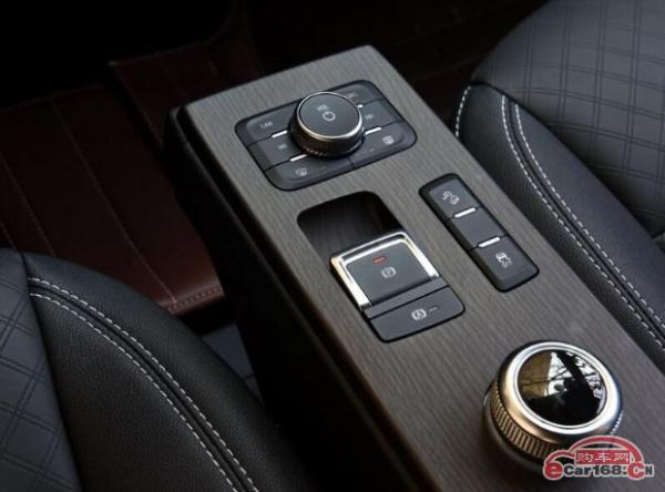 小型电动SUV 云度π3正式上市 补贴后售10.98-12.58万